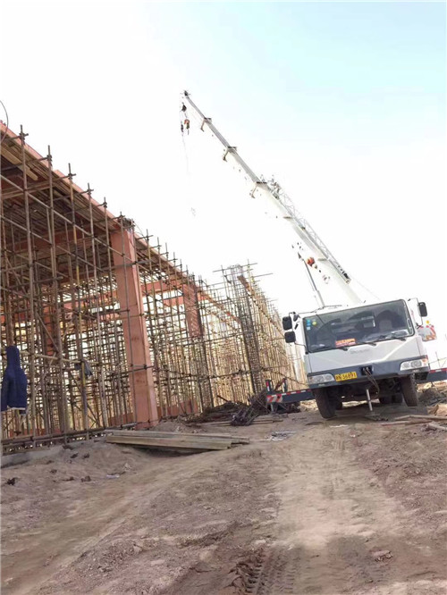 广安区吊车作业的安全注意事项有哪些？